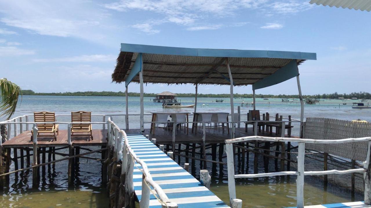 Blue Coral Homestay การีมุนยาวา ภายนอก รูปภาพ