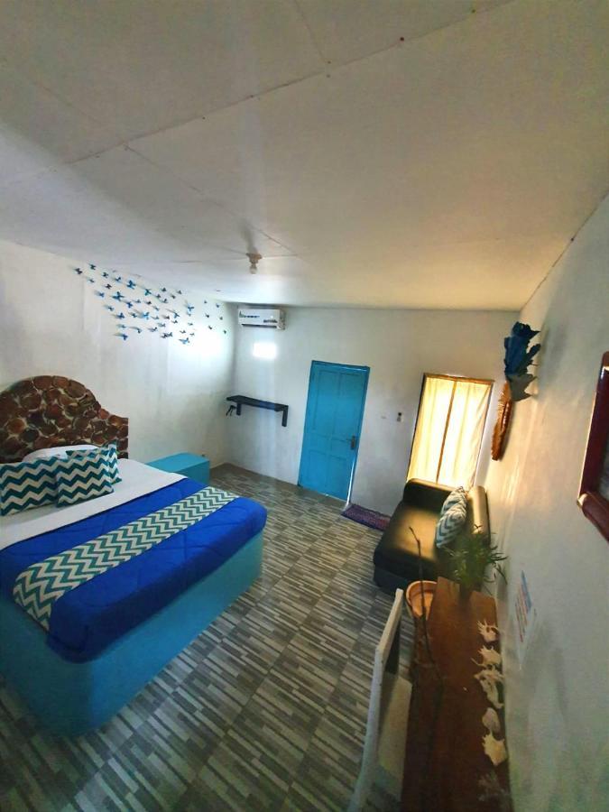 Blue Coral Homestay การีมุนยาวา ภายนอก รูปภาพ