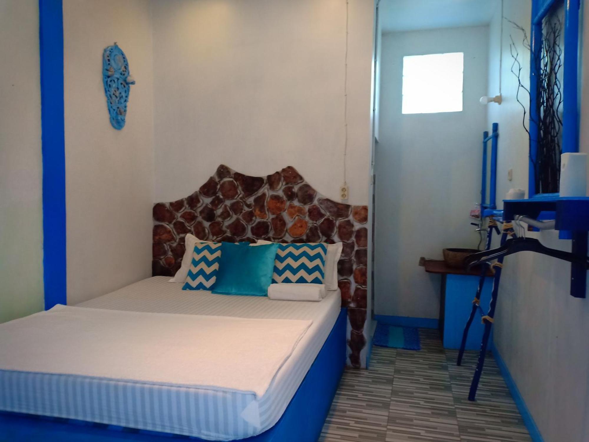 Blue Coral Homestay การีมุนยาวา ภายนอก รูปภาพ