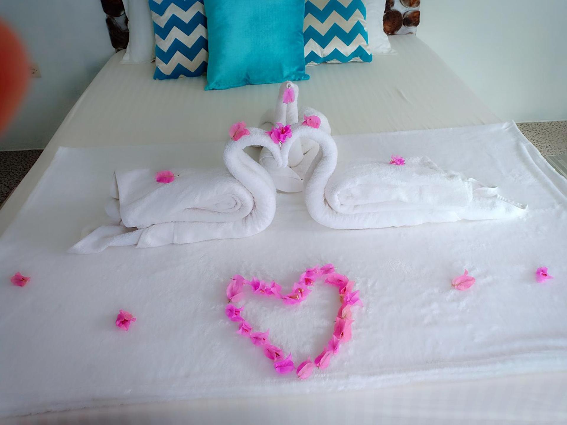 Blue Coral Homestay การีมุนยาวา ภายนอก รูปภาพ