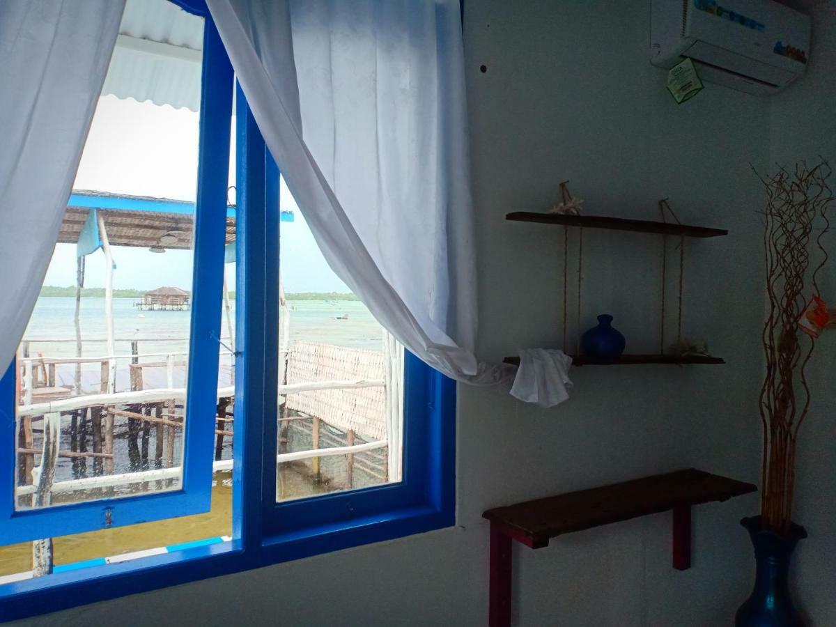 Blue Coral Homestay การีมุนยาวา ภายนอก รูปภาพ
